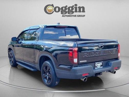 Crystal Black Pearl 2024 Honda Ridgeline Black Edition