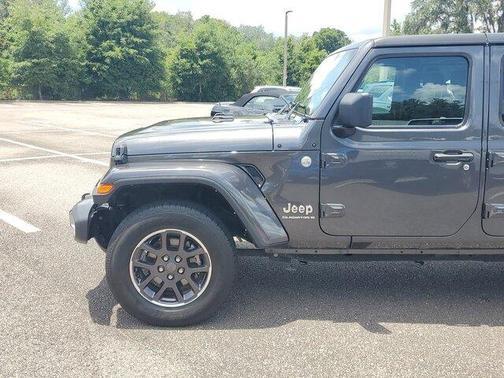 2023 Jeep Gladiator Overland