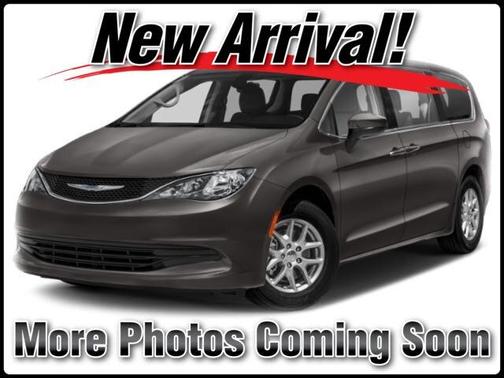 2020 Chrysler Pacifica Touring