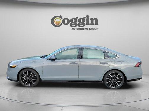 Urban Gray Pearl 2026 Honda Accord Hybrid Touring