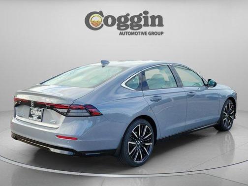 Urban Gray Pearl 2026 Honda Accord Hybrid Touring