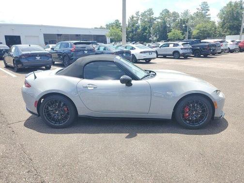 2024 Mazda MX-5 Miata Club