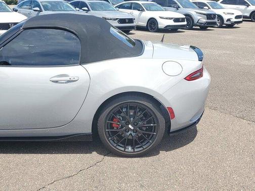 2024 Mazda MX-5 Miata Club