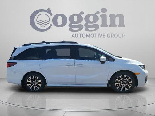 Platinum White Pearl 2027 Honda Odyssey Elite