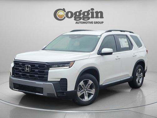 Solar Silver Metallic 2026 Honda Pilot EX-L