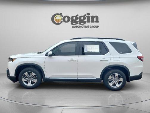 Solar Silver Metallic 2026 Honda Pilot EX-L