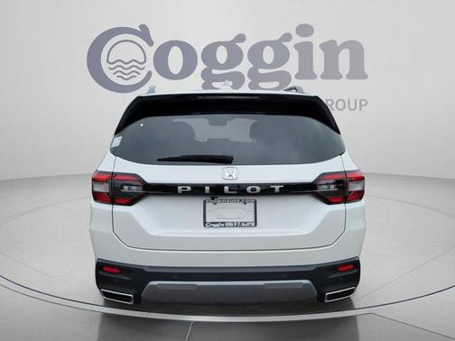 Platinum White Pearl 2026 Honda Pilot EX-L