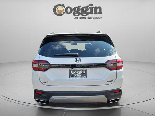Platinum White Pearl 2026 Honda Pilot Touring S