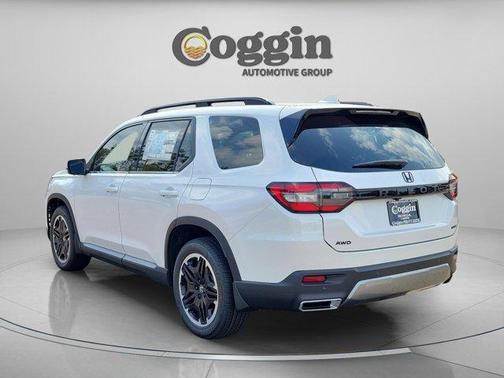 Platinum White Pearl 2026 Honda Pilot Touring S