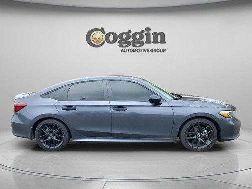 2025 Honda Civic Hybrid 