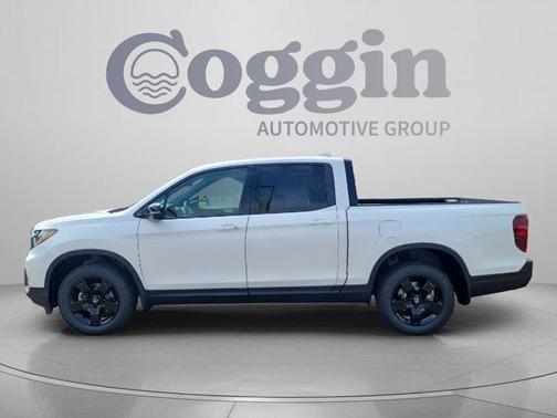 Solar Silver Metallic 2026 Honda Ridgeline Black Edition
