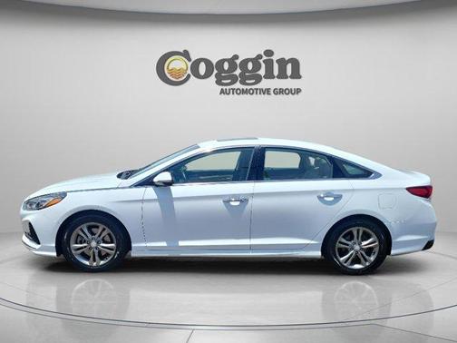 Quartz White Pearl 2018 Hyundai SONATA Limited