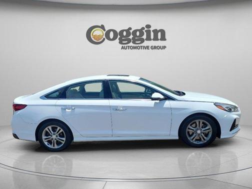 Quartz White Pearl 2018 Hyundai SONATA Limited