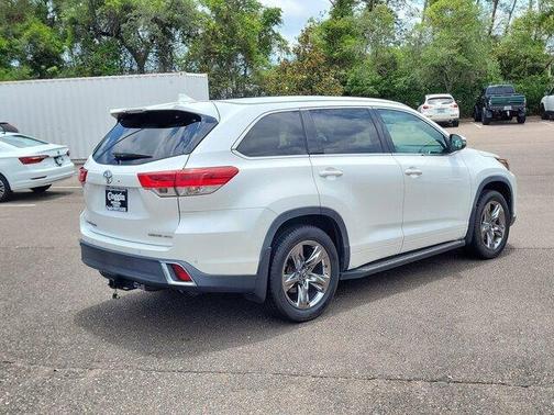 Blizzard Pearl 2019 Toyota Highlander Limited