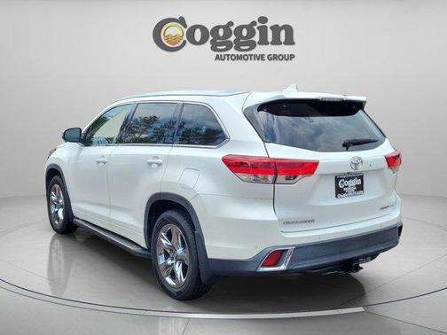 Blizzard Pearl 2019 Toyota Highlander Limited