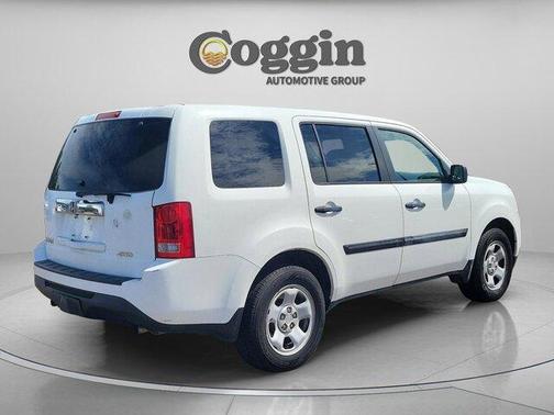 Crystal Black Pearl 2015 Honda Pilot LX