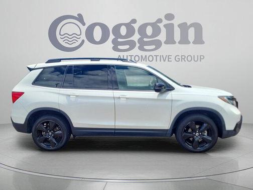 White Diamond Pearl 2019 Honda Passport Elite