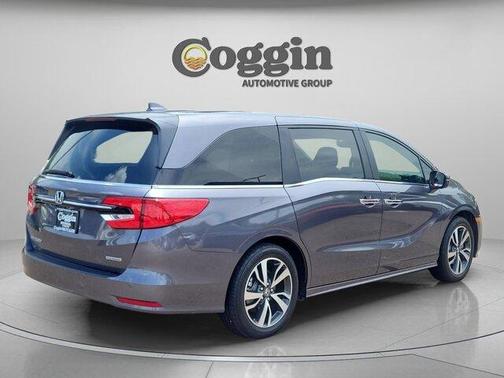 Modern Steel Metallic 2024 Honda Odyssey Touring