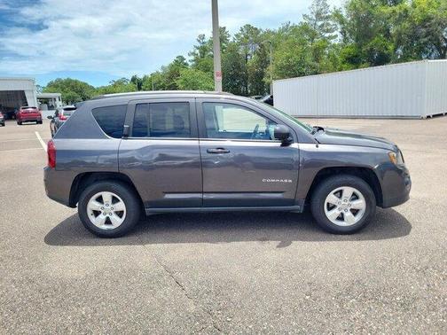 Granite Crystal Clearcoat Metallic 2016 Jeep Compass Sport