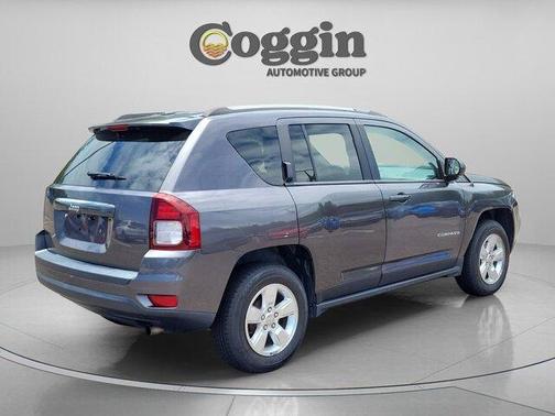 Granite Crystal Clearcoat Metallic 2016 Jeep Compass Sport