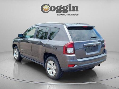Granite Crystal Clearcoat Metallic 2016 Jeep Compass Sport