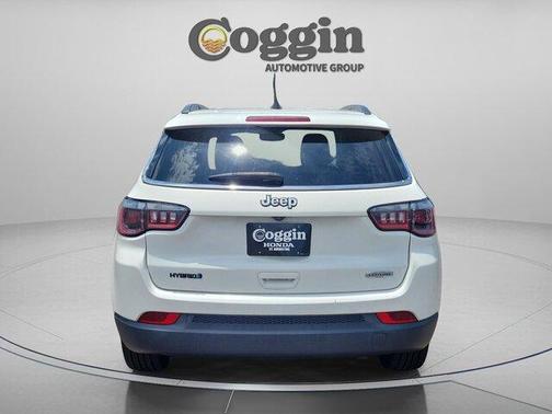 White Clearcoat 2021 Jeep Compass Latitude
