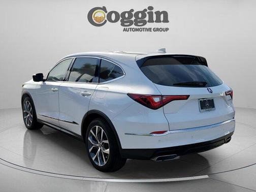 Platinum White 2023 Acura MDX Technology