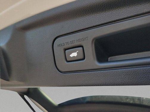 Platinum White 2023 Acura MDX Technology