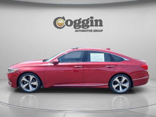 Radiant Red Metallic 2018 Honda Accord Touring