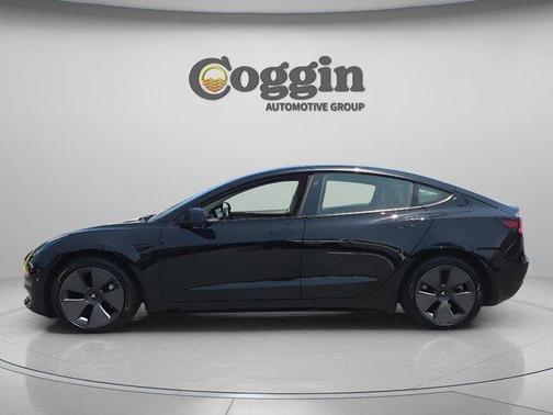 Black 2023 Tesla Model 3 Base