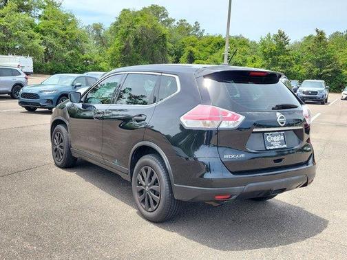 Magnetic Black 2016 Nissan Rogue S