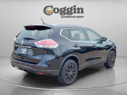 Magnetic Black 2016 Nissan Rogue S
