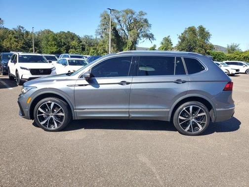 2022 Volkswagen Tiguan 2.0T SEL R-Line