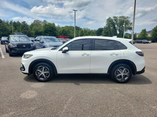 Lunar Silver Metallic 2024 Honda HR-V EX-L