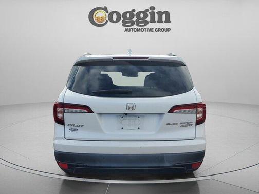 2021 Honda Pilot Black Edition