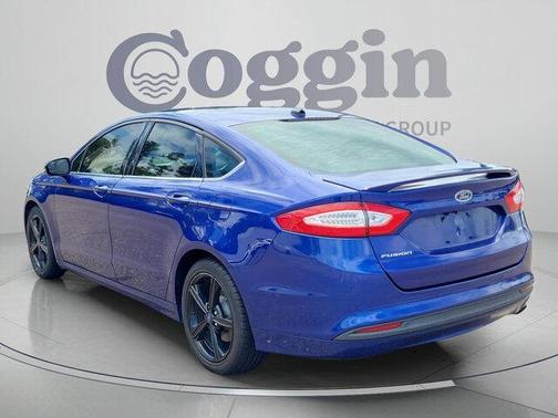 Blue 2016 Ford Fusion SE
