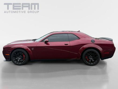 Octane Red Pearlcoat 2023 Dodge Challenger SRT Hellcat