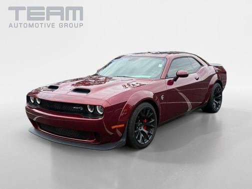 Octane Red Pearlcoat 2023 Dodge Challenger SRT Hellcat