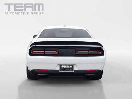 Sinamon Stick 2023 Dodge Challenger R/T Scat Pack Widebody