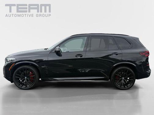 Black Sapphire Metallic 2026 BMW X5 xDrive40i
