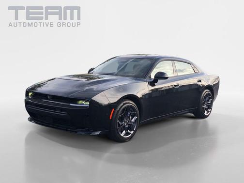 Diamond Black Crystal Pearlcoat 2026 Dodge Charger R/T