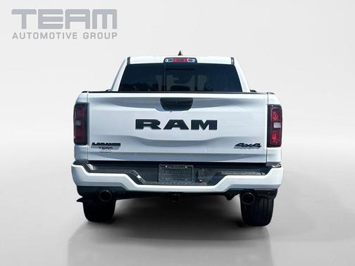 Bright White Clearcoat 2026 RAM 1500 Laramie