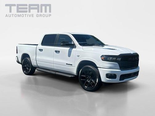 Bright White Clearcoat 2026 RAM 1500 Laramie