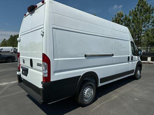 Bright White Clearcoat 2024 RAM ProMaster 3500 High Roof