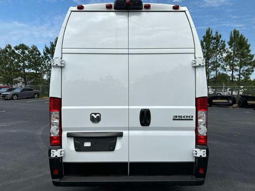 Bright White Clearcoat 2024 RAM ProMaster 3500 High Roof