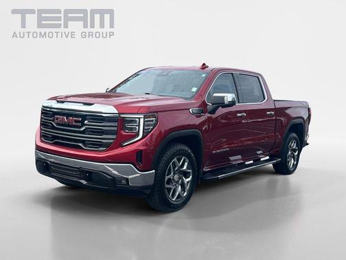 Cayenne Red Tintcoat 2022 GMC Sierra 1500 SLT