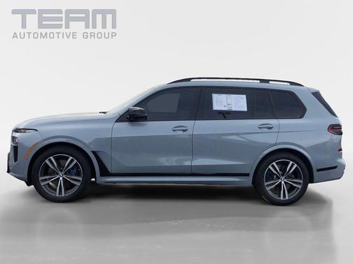 2024 BMW X7 M60i