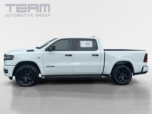 Bright White Clearcoat 2026 RAM 1500 Big Horn/Lone Star