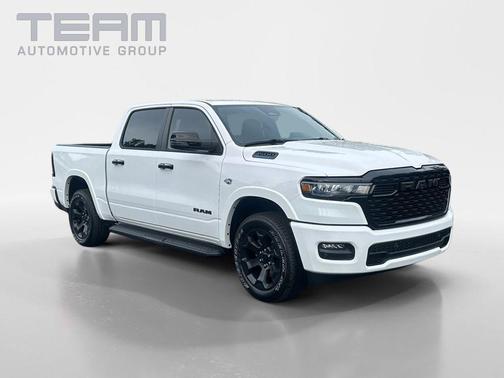 Bright White Clearcoat 2026 RAM 1500 Big Horn/Lone Star