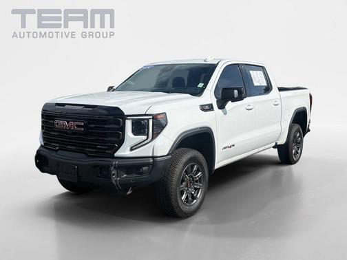 Summit White 2024 GMC Sierra 1500 AT4X
